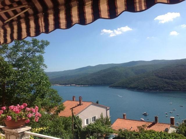 Apartments Alma Rabac Zimmer foto